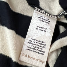 Load image into Gallery viewer, Soft Surroundings Relaxed Fit Dress Size Small