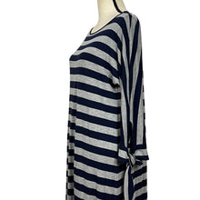 Load image into Gallery viewer, Soft Surroundings Relaxed Fit Dress Size Small