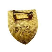 Load image into Gallery viewer, Vintage 1979 Ski Mammoth Mountain California Skiing Souvenir Pin