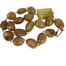Load image into Gallery viewer, 70s Agate Stone Pendant Necklace 800 Silver Clasp