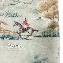 Load image into Gallery viewer, Vintage 90s Equestrian Fox Hunt Print Trousers Size 6 Made in USA
