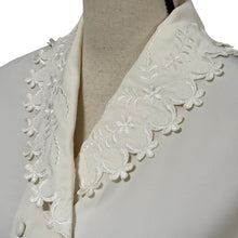 Load image into Gallery viewer, Vintage 80s Embroidered Collar Button Up Shirt Size Large