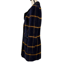 Load image into Gallery viewer, VTG Corduroy Plaid Coat Jacket Size Medium