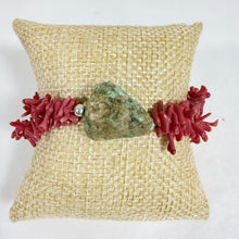 Load image into Gallery viewer, VTG Red Coral & Turquoise Chunk Stretch Bracelet