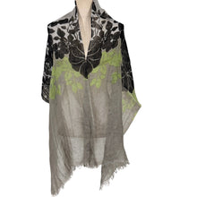 Load image into Gallery viewer, Vintage 90s 100% Linen Floral Scarf Wrap Lightweight Fringed