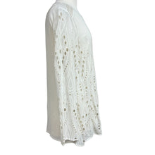 Load image into Gallery viewer, Chicos Cottage White Eyelet Tunic Size 1 NWT