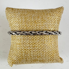 Load image into Gallery viewer, Vintage Sterling Silver Braided Chain Bracelet 7 1/4"