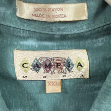 Load image into Gallery viewer, Vintage 90s Rayon Hawaiian Shirt XXL