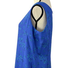Load image into Gallery viewer, Leslie Faye Dresses Petite Blue Floral Sleeveless Dress Size 12P