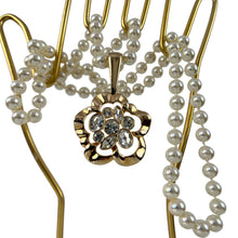 Load image into Gallery viewer, Vintage SAL Pearl with Pendant Floral Necklace High Quality Faux Costume Jewelry