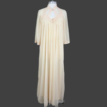Load image into Gallery viewer, VTG Peignoir Robe & Nightgown Medium