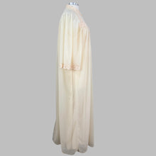 Load image into Gallery viewer, VTG Peignoir Robe & Nightgown Medium