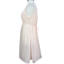 Load image into Gallery viewer, Vanity Fair 50s Chiffon & Lace Nightgown Size 36