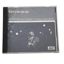 Load image into Gallery viewer, Getz AU Go Go The New Stan Getz Quartet Featuring Astrud Gilberto