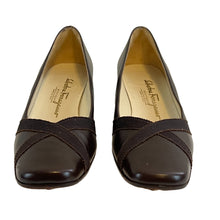 Load image into Gallery viewer, Salvatore Ferragamo Lais Brown Leather Low Heel Pump Size 7 4A Narrow