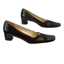 Load image into Gallery viewer, Salvatore Ferragamo Lais Brown Leather Low Heel Pump Size 7 4A Narrow