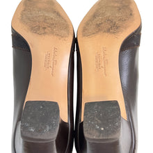 Load image into Gallery viewer, Salvatore Ferragamo Lais Brown Leather Low Heel Pump Size 7 4A Narrow