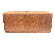 Load image into Gallery viewer, American Tramp Art Matchstick Box Purse