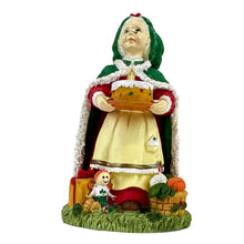 Load image into Gallery viewer, The International Santa Claus Collection Mrs Irish Father Christmas Figurine 1992 4.5"