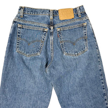 Load image into Gallery viewer, 90s Levi’s 551 Mid Rise Relaxed Fit Tapered Leg Jeans Waist 28