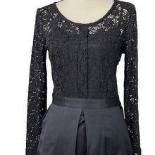 Load image into Gallery viewer, Women Black Lace Long Sleeves Knee Length Dress With Pockets