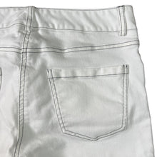 Load image into Gallery viewer, Elliot Lauren Mid Rise Cropped Jeans Size 6