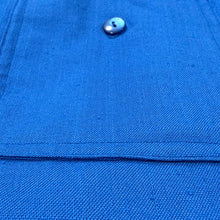 Load image into Gallery viewer, 1980s Pleat Front Blue Linen Shorts Size 36