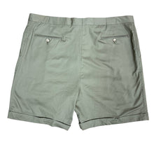 Load image into Gallery viewer, VTG Preppy Pleat Front Cuffed Shorts Size 40 100% Egyptian Cotton Made in USA