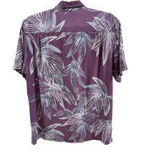 Load image into Gallery viewer, VTG Tommy Bahama Silk Hawaiian Shirt S/P