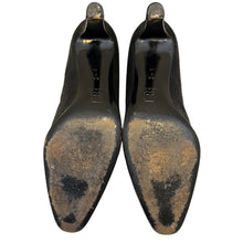 Load image into Gallery viewer, Vintage 80s Bruno Magli Black Cone Heels Size 7.5 AA