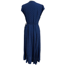 Load image into Gallery viewer, GAP Navy Wrap Dress Size Small