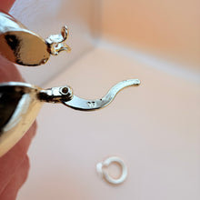 Load image into Gallery viewer, 80s Gold Tone Diamond Cut Thick Tube Hoop Earrings Chevron Etched