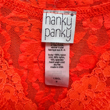 Load image into Gallery viewer, VTG Y2K Lace Camisole Size Small