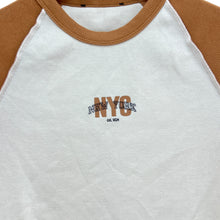 Load image into Gallery viewer, VTG Y2K NYC Baby Tee Size Small