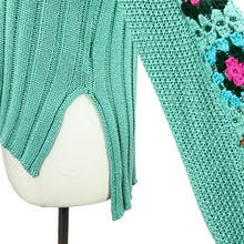 Load image into Gallery viewer, Granny Square Sleeves Pullover Knit Sweater Size Small