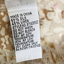 Load image into Gallery viewer, Brown Vintage Silk Linen Sleeveless Collared Button-Up Shirt Size 16