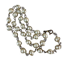 Load image into Gallery viewer, VTG Faux Pearl Silver Link Collar Necklace 16"