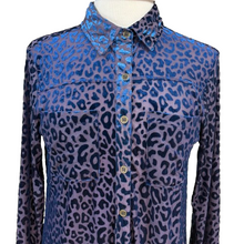 Load image into Gallery viewer, Semi Sheer Blue Animal Print Button Up Shirt Size Small