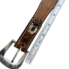 Load image into Gallery viewer, Vintage Tooled Leather Belt with Flowers Size 32