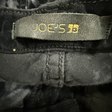 Load image into Gallery viewer, Joe’s Jeans The Skinny Velvet Size 26 Black
