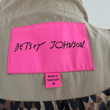 Load image into Gallery viewer, Khaki Trench Cape Jacket Size Medium