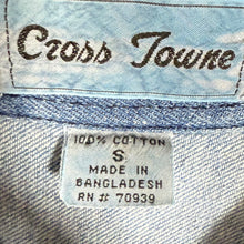 Load image into Gallery viewer, VTG 100% Cotton Short Sleeve Wearable Art Denim Shirt Size Small
