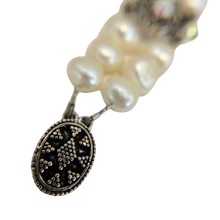 Load image into Gallery viewer, Fresh Water Pearl Bracelet Artisan Crafters