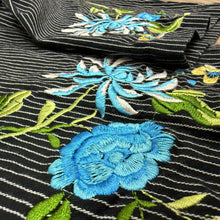 Load image into Gallery viewer, VTG Embroidered Flat Front Pant Size 16