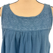 Load image into Gallery viewer, VTG Guatemala Hand Crafted 100% Cotton Embroidered Peasant Tank Size Medium