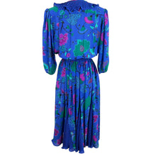 Load image into Gallery viewer, Diane Freis Dress Size Medium