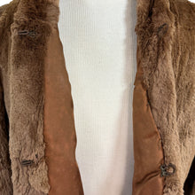 Load image into Gallery viewer, Vintage 60s Brown Faux Fur Cropped Jacket Size Medium