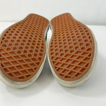 Load image into Gallery viewer, Vans Yacht Club Old Skool Lace Ups Blue/Green/Yellow Women's 7.5 Men's 6