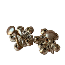 Load image into Gallery viewer, Mid Century Rhinestone Star Screw Back Earrings