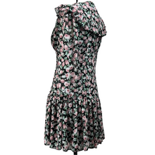 Load image into Gallery viewer, Mable Floral V-neck Puff Sleeve Ruffle Dress Size Small